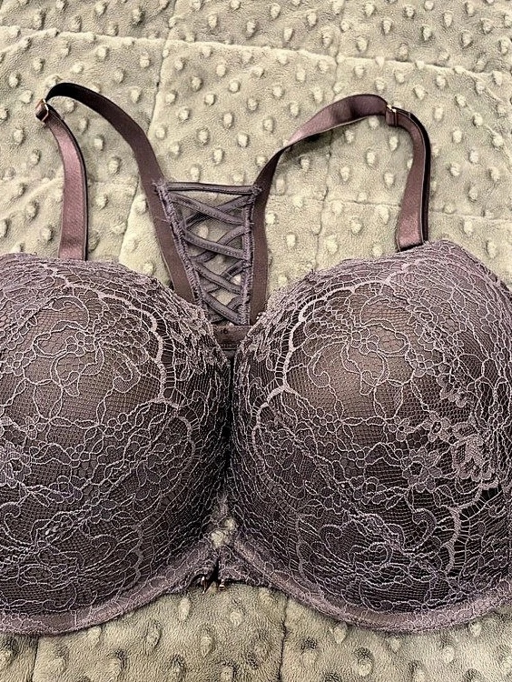 Victoria's Secret Dream Angels Front-Close Push-Up Racerback Bra Purple 38DDD